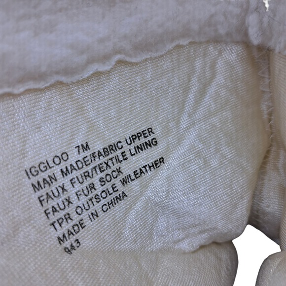 Madden Girl Iggloo Platform Puffy Snow Boots White Size 7M - Picture 7 of 16